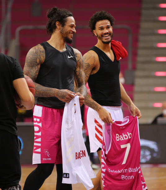 西乙劲旅 西乙劲旅